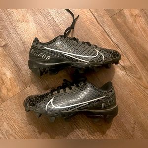 Nike boys football cleats